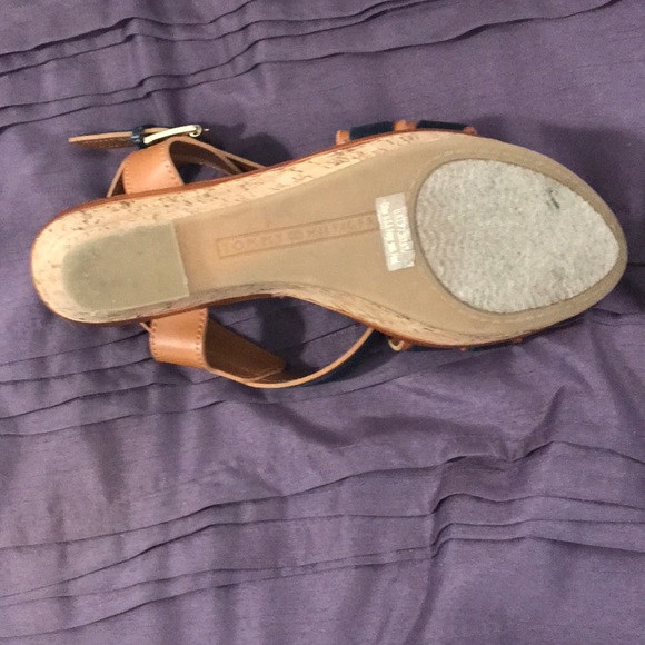 Tommy Hilfiger heels - Picture 3 of 3